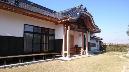 Higashihiroshima Bed & Breakfast | Aki Kokubunji Shukubou