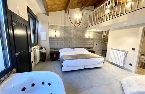 Llerana Hotel | Akla Hotel Suites Valles Pasiegos