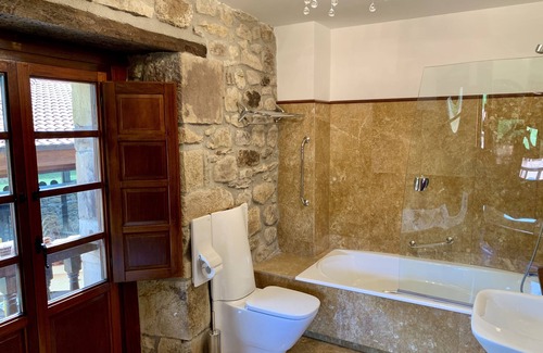 Llerana Hotel | Akla Hotel Suites Valles Pasiegos