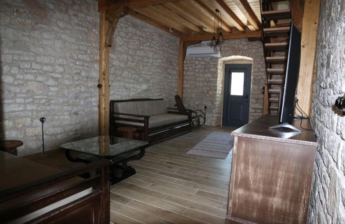 Vlicho House | Aknato