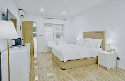 Kamadhoo House | akomadoo retreat