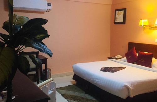 Sekondi-Takoradi Bed & Breakfast | Akroma Plaza Hotel