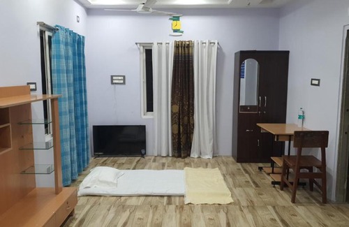 Sangli House | AKSHAY HOME STAY COMFORT