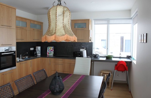 Akureyri Apartment | Akureyri - beautiful, fully equipped with mountain views