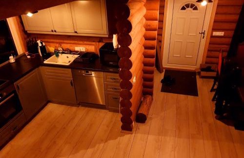 Akureyri Apartment | Akureyri Loghouse