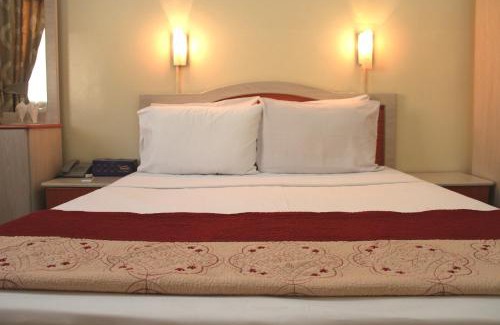 Al Sabkha Hotel | Al Arraf Hotel
