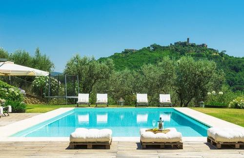 Solfagnano Villa | Al Belvedere 6+2, Emma Villas