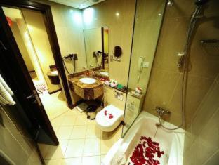 Al Sharq Hotel | Al Hamra Hotel