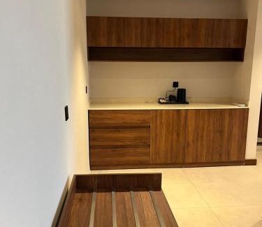 Jeddah Apartment | Al Hyatt Jeddah Continental Hotel