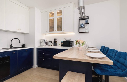 Krowodrza Apartment | Al. Kijowska 5 Cracow | 2-Bedroom Apartment | Home office | Balcony | Parking