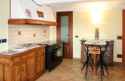 Camerano Casasco Apartment | Al Mobile Antico