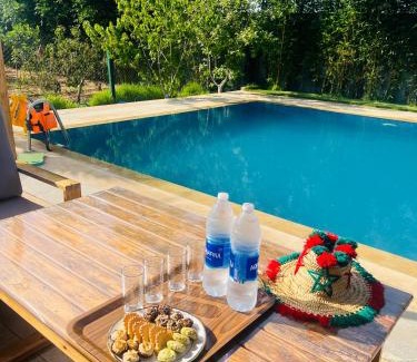 La Ville Haute Villa | Al Nakheel - Ferme Spacieuse avec Grande Piscine Privée et Espace Vert