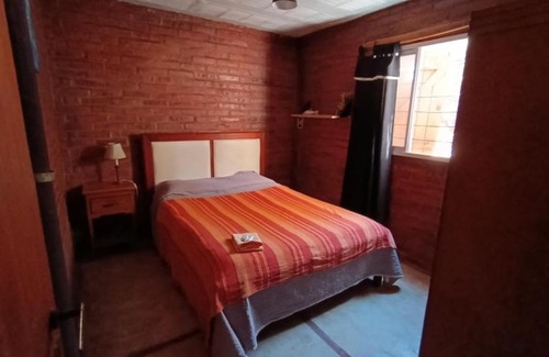 Los Hornillos House | Al Pie Del Cerro Champaqui