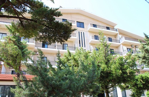 Bhamdoun Hotel | Al Sakhra Hotel