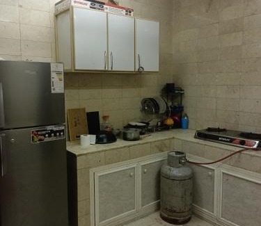 Al Ghubrah Ash Shamaliyyah Hostel | AL SHAMS MUSCAT MALE hostel