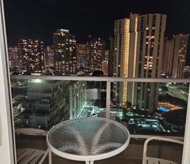 Ala Moana Hotel | Ala Moana Hotel by Final Form