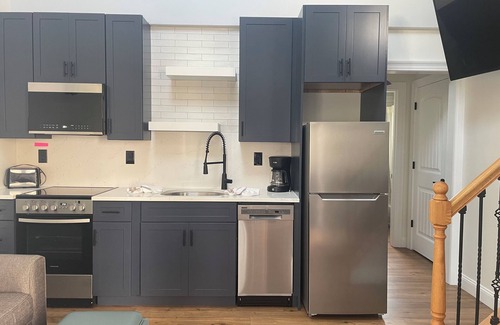 Wildwood Hotel | Ala Moana Motel