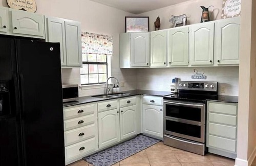 Loxley Other | Alabama Farm Guesthouse