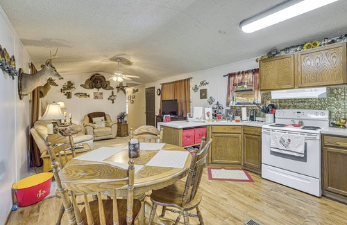 Catherine House | Alabama River Retreat: Dock, Fire Pit, Grill!