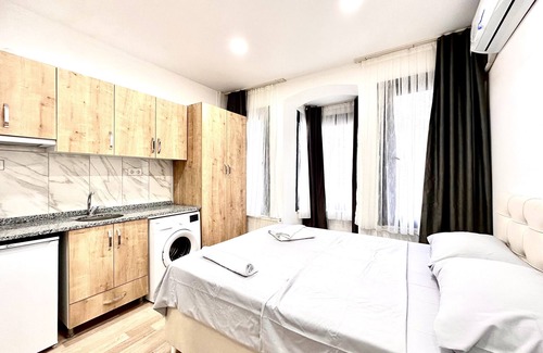 Kumkapi Apartment | Alaca suit