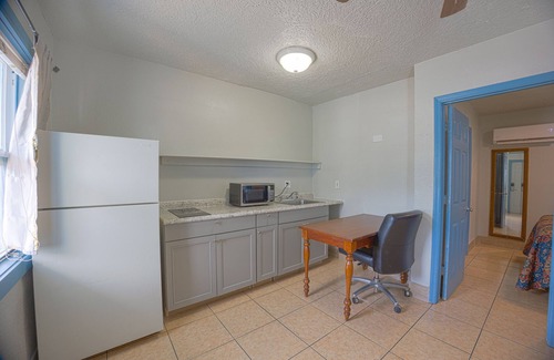 Merritt Island Hotel | Aladdin Motel By OYO Merritt Island