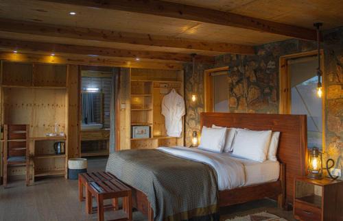 Ololaimutiek Hotel | Alama Camp Mara