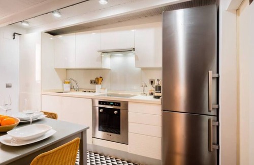 San Gil Apartment | Alameda Stylish Loft Duplex