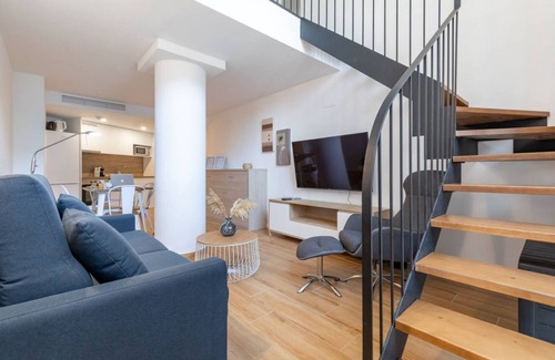 Penya-roja Apartment | Alameda suites loft 3