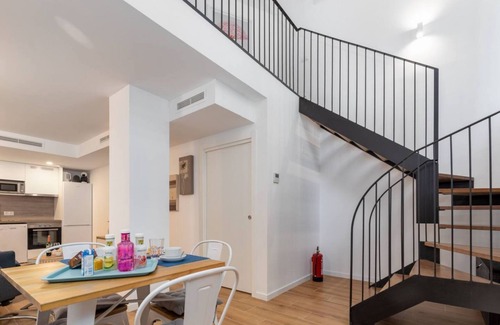 Penya-roja Apartment | Alameda suites loft 9