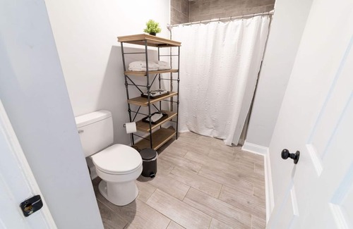 Helen Condo | Alan's Apartment - Hot tub, fireplace, located in a quiet corner of Helen.