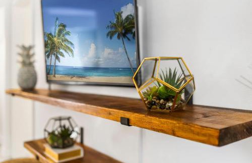 Victoria Park Apartment | Alani Bay Premium Condos