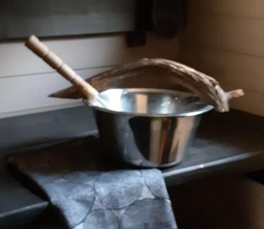 Kontiolahti House | Alapihan Arboretumin vierasmaja ja sauna
