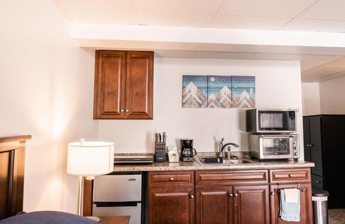 Delta Junction Hotel | Alaska Frontier Inn