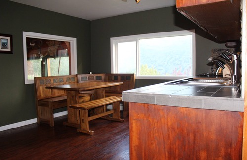 Eagle River Cabin | Alaskan Homestead Cabin Featured on Discovery & History Channel