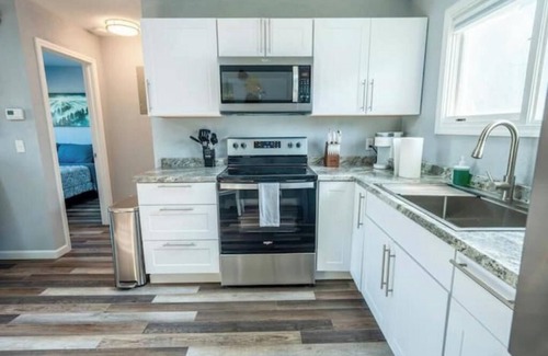 Turnagain Apartment | Alaskan Wilderness Escape [14]