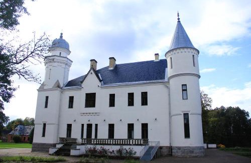 Alatskivi Hotel | Alatskivi Castle