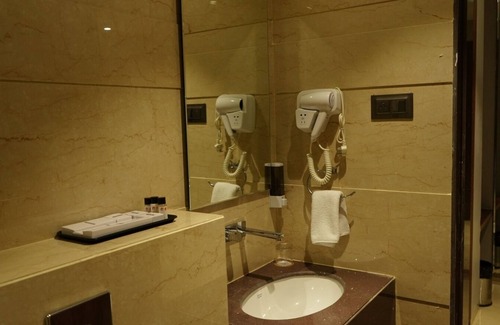 Shirdi Hotel | Alaukik Hotel