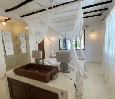 Gede Hotel | Alawi Home