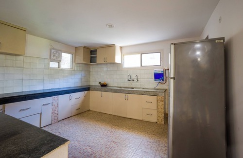 Kasauli Apartment | Alaya Stays Captains Nest 3 BHK Retreat With Garden & Scenic Views