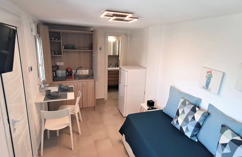 Nea Anchialos Apartment | Alba Ocean View Comfort Double
