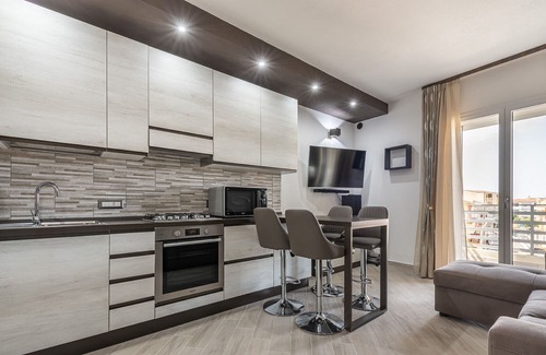 Sestu Apartment | Alba's Apartment 💎 WiFi + Private Parking - Q7642