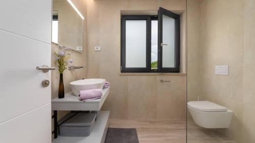 Isola Albarella Apartment | Albarella Familyhouse with Pool