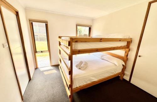 Sawmill Settlement House | Albaski Lodge