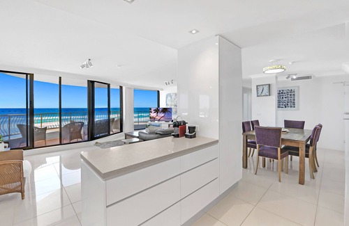 Mermaid Beach Apartment | Albatross North Apartments