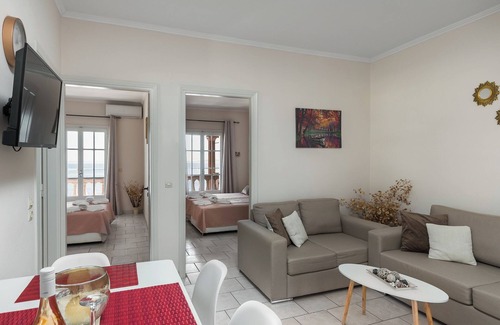 Ipsos Apartment | Albatross Seaview Apartment by Konnect, Ipsos