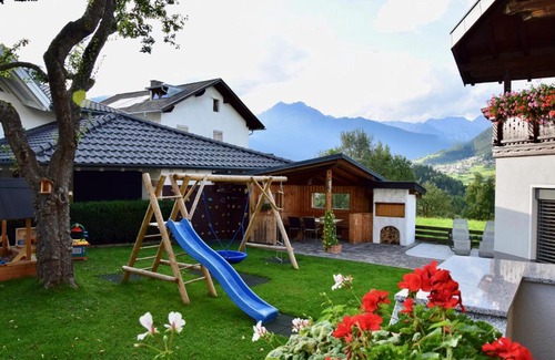 Arzl im Piztal Apartment | Albeinelerhof