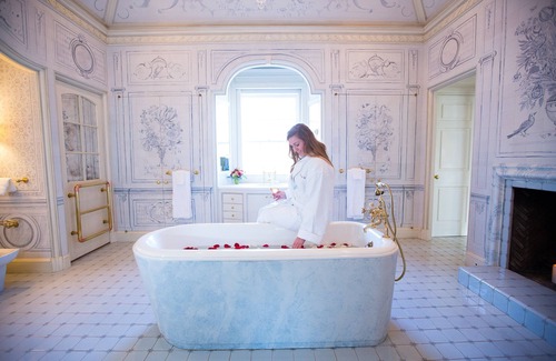Keene Hotel | Albemarle Estate at Trump Winery