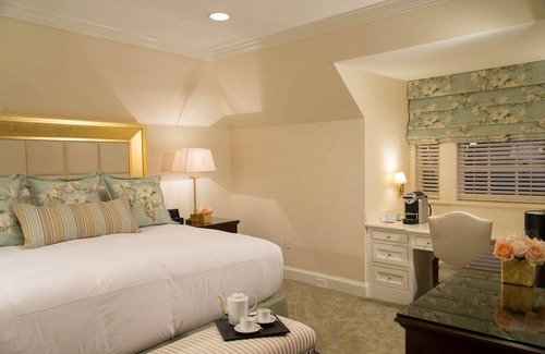 Keene Hotel | Albemarle Estate at Trump Winery