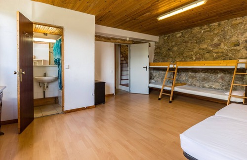 Salas de Pallars Apartment | Alberg La Solana - B10 - Group/Family Room (6-8 adults)