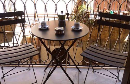 Albergheria Apartment | Albergheria House (apartment in the old town)
